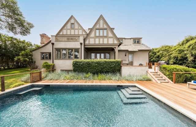 48 Fairlawn Drive Gallery 1