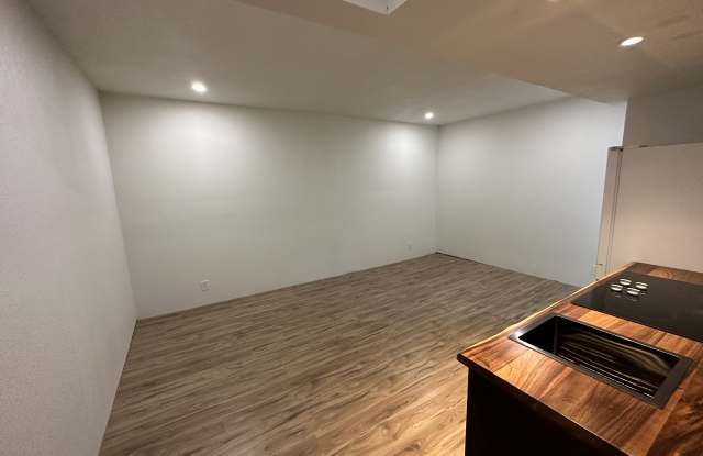 4404 Fawn Hill Court Gallery 4