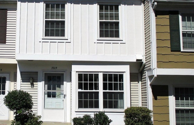 7015 Old Brentford Road - 7015 Old Brentford Road, Franconia, VA 22310
