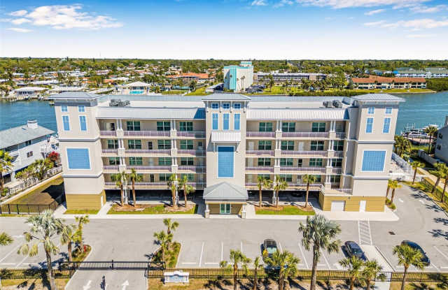 20001 GULF BOULEVARD photos photos