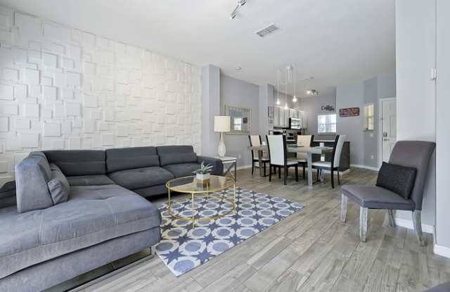 8574 Bay Lilly Loop Gallery 3