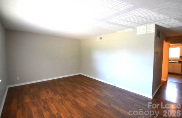5803 Hunting Ridge Lane Gallery 3