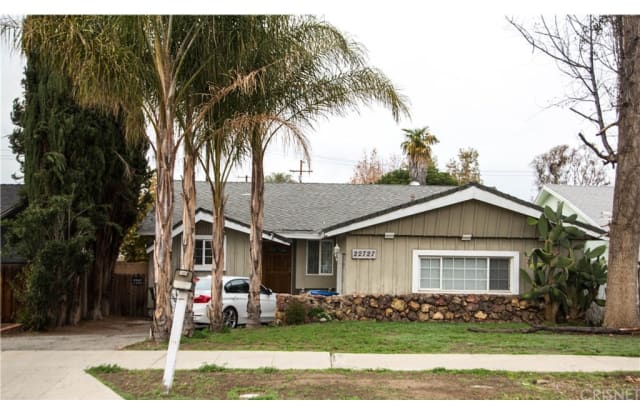 22727 Collins Street - 22727 Collins Street, Los Angeles, CA 91367