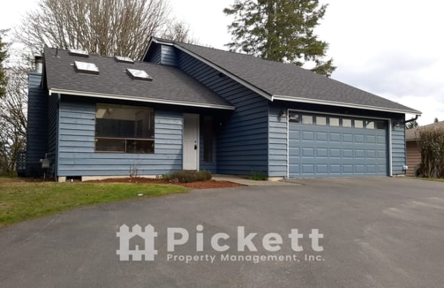 3988 Fischer Park Avenue Northeast - 3988 Fischer Park Avenue Northeast, Kitsap County, WA 98310