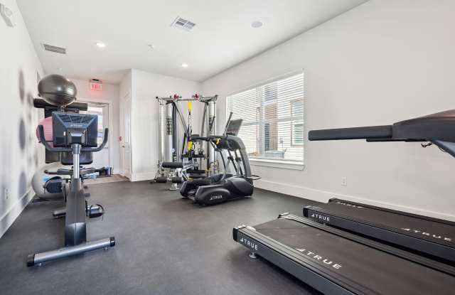 Retreat at Krum Age 55+ Active Adult Apartment Homes Gallery 3