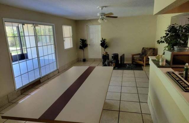 200 Southgate Boulevard Gallery 4