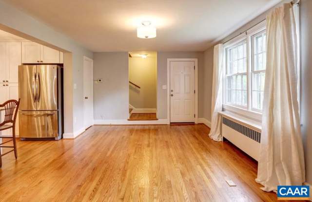 1953 THOMSON RD Gallery 4