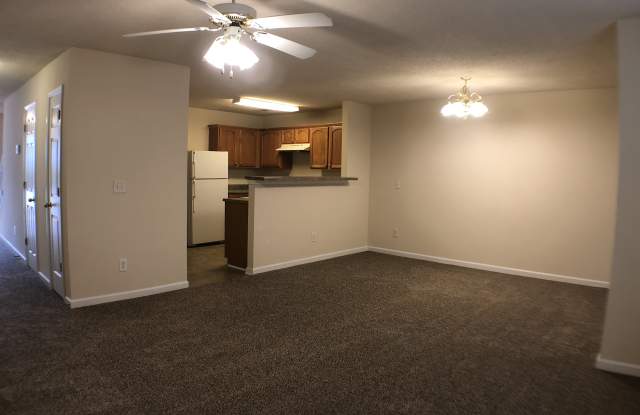 1445 Maple Valley Ct Gallery 4