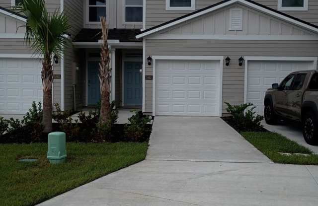 Newly Built 3BR/3BA Home in West Ortega Landing photos photos