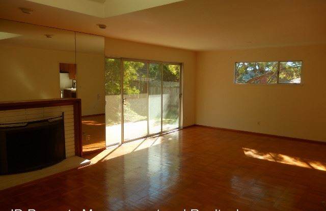 5577 Honors Dr Gallery 2