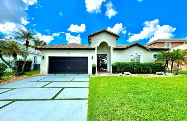 280 SW 167th Ave photos photos