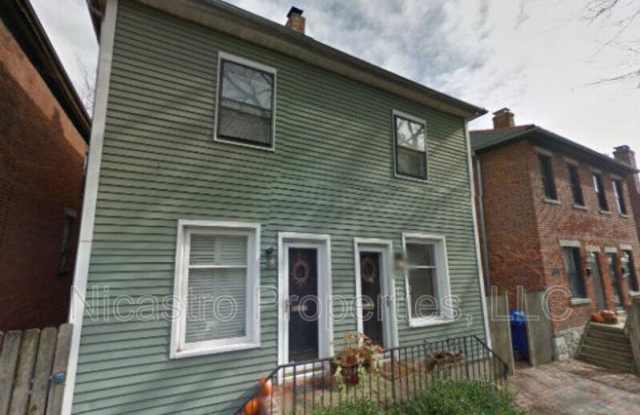588 Briggs Street Gallery 3
