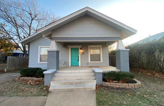 Available Now!!  2 bed 1 bath Near Downtown OKC photos photos