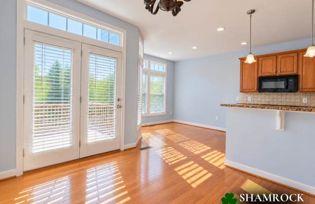 3670 Carriage Hill Drive - 1 Gallery 2
