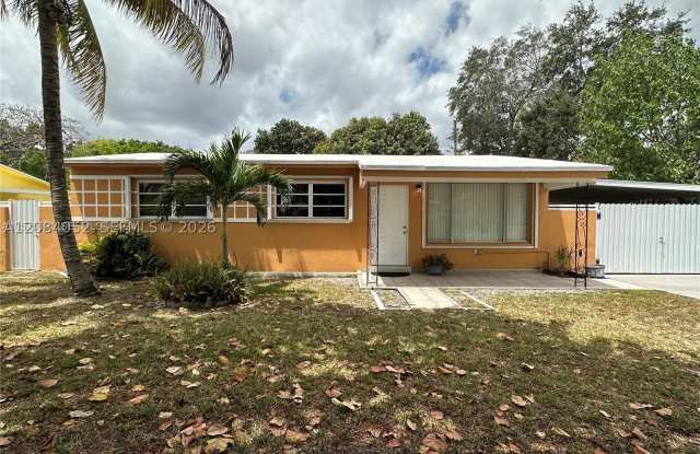 10500 NW 28th Ct Gallery 1