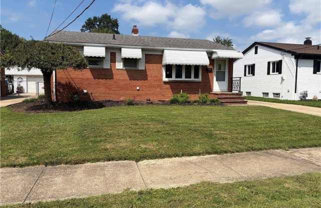 14316 Parkman Boulevard Gallery 1