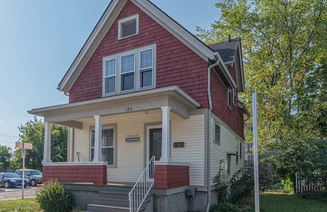 124 Adams Gallery 2