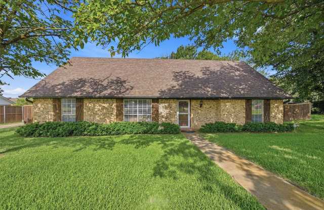 720 Blanton Drive Gallery 1