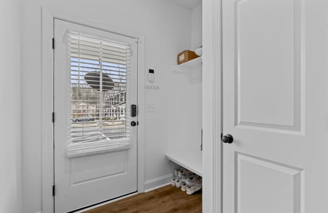 5619 Johnson Woods Ct Gallery 4
