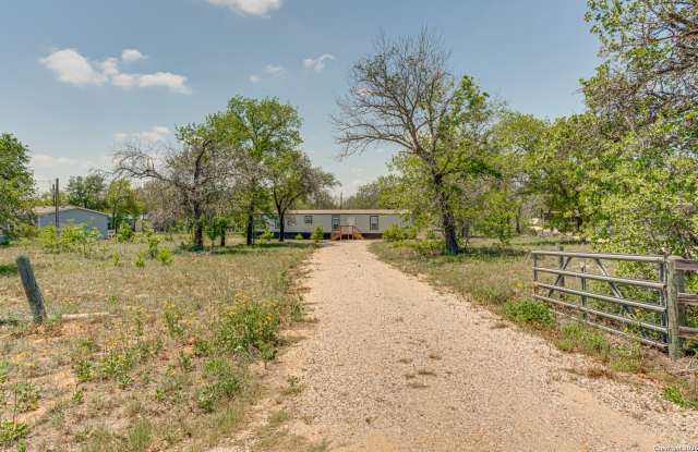 78 SPANISH OAK RD Gallery 4