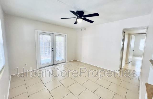 423 18th Ave N photos photos