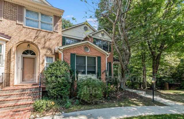 8033 Galla Knoll Circle - 8033 Galla Knoll Circle, South Run, VA 22153