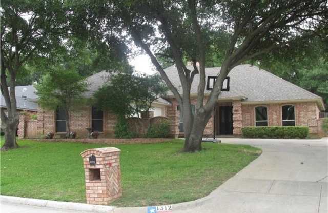 1312 Spyglass Drive Gallery 2