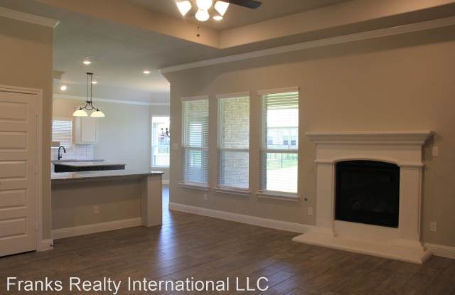 1082 Mickelson Drive Gallery 3