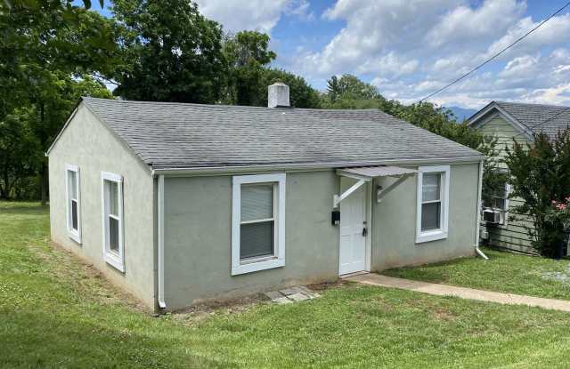Adorable two bedroom, one bath house! photos photos