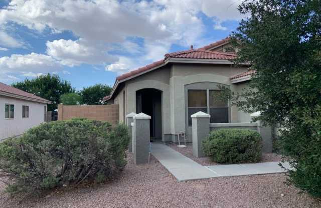 Dobbins Creek, Phoenix Rental photos photos