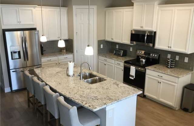 14636 Catamaran PL Gallery 2