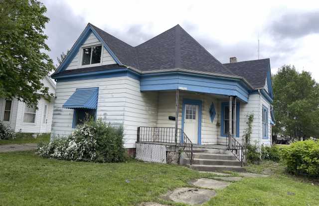 103 N Beard St photos photos
