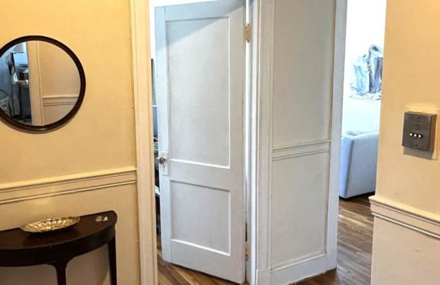 1558 Commonwealth Ave. photos photos
