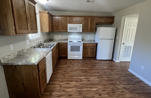 2036 Reinmiller Road - 2036 Reinmiller Road, Newton County, MO 64804 2036 Reinmiller Road - 2036 Reinmiller Road, Newton County, MO 64804