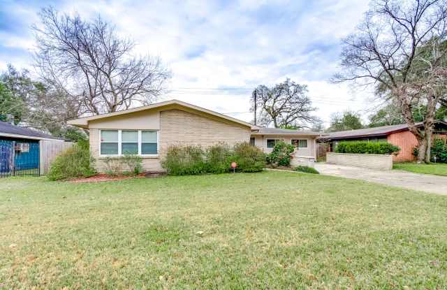 5001 Libbey Ln Gallery 2