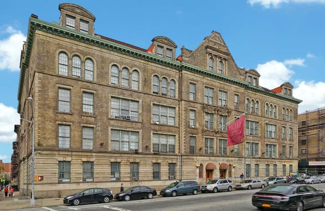 327 Saint Nicholas Avenue - 327 Saint Nicholas Avenue, New York City, NY 10027