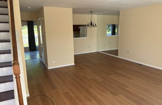 272 Lexington Rd photos photos