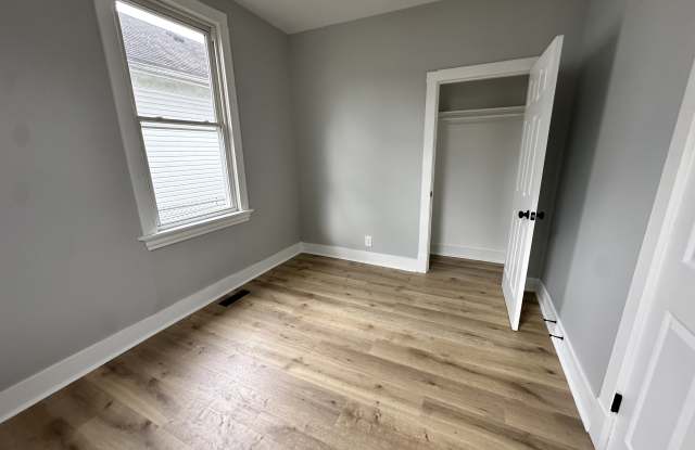 2309 Elbe Avenue Gallery 4