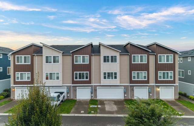 17537 110th Avenue East Gallery 2