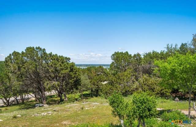 1219 E Lakeside Drive Gallery 2