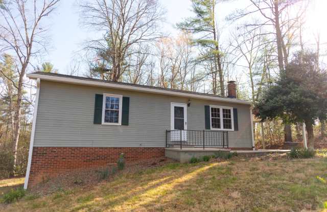 2192 North Carolina 126 photos photos