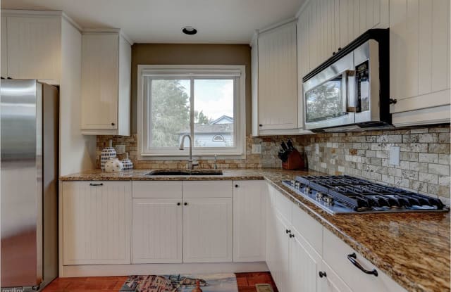 7483 La Quinta Ln - 7483 La Quinta Lane, Lone Tree, CO 80124