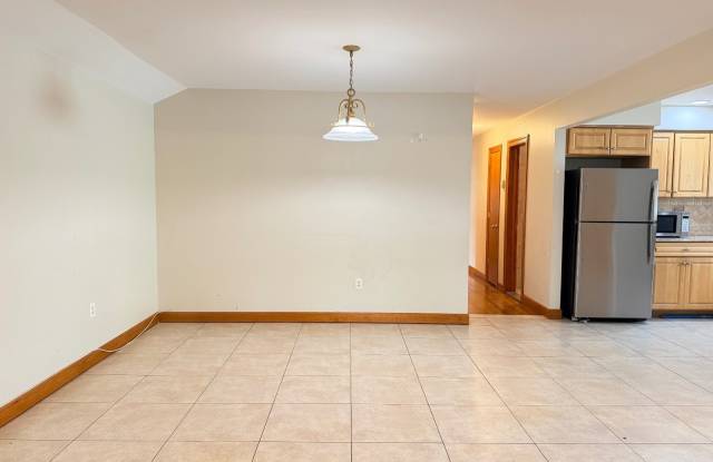 199-03 50 Ave Gallery 4