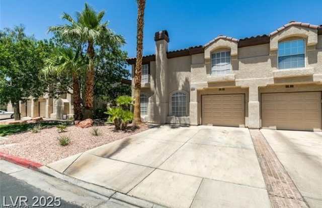 2602 Country Maple Avenue photos photos