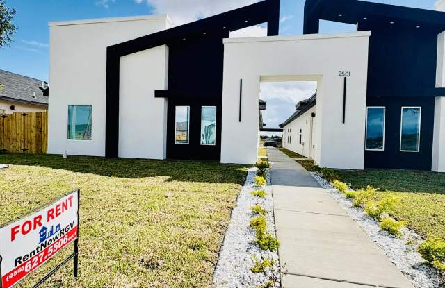 2501 Indian Creek Ave photos photos