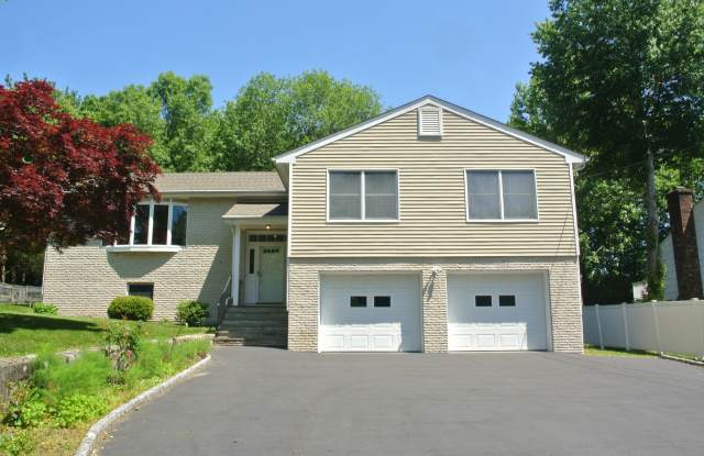 302 Westwood Road photos photos
