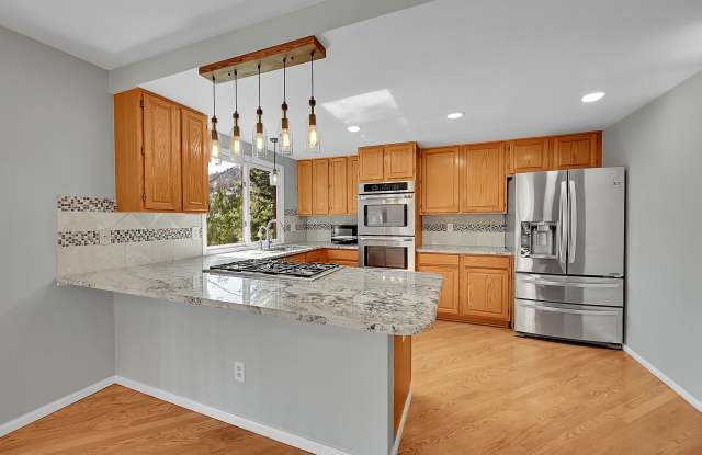 23850 Genesee Village Road - 1 Gallery 4