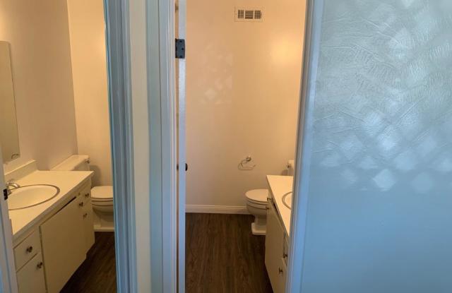 1800 East Commonwealth Avenue - 103, #103 Gallery 3
