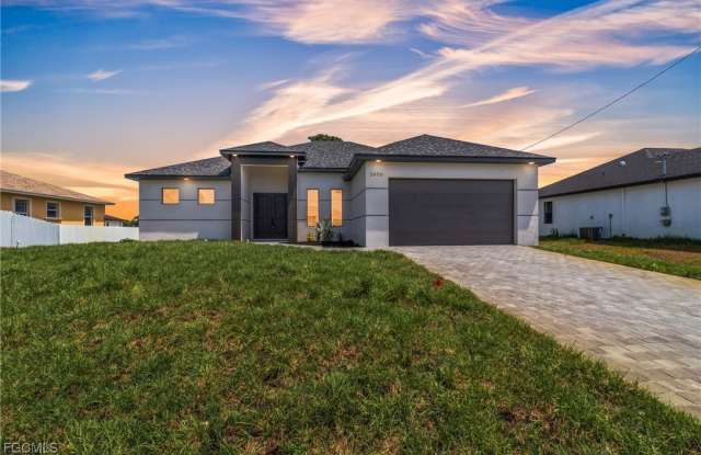 2606 25th Street SW photos photos