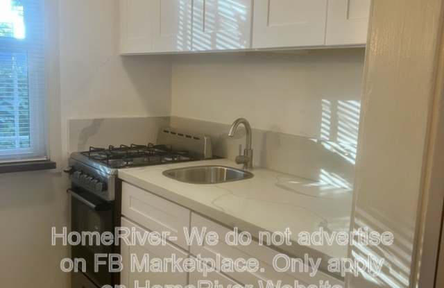 2827 I St - 2827 I Street, Sacramento, CA 95816